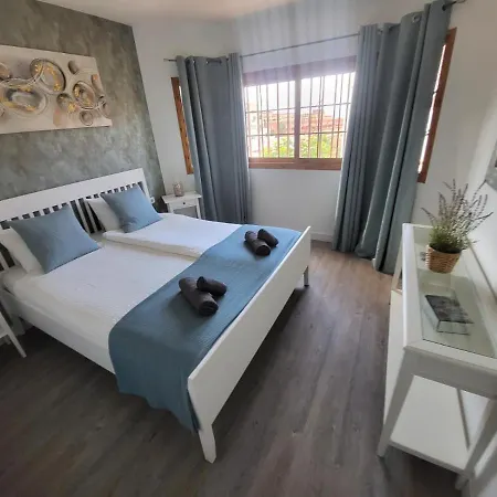 Ferienwohnung Bouganvillas Appartement *